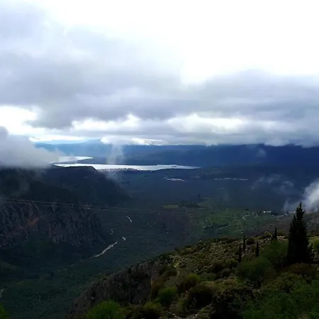 Acropole Δελφοί