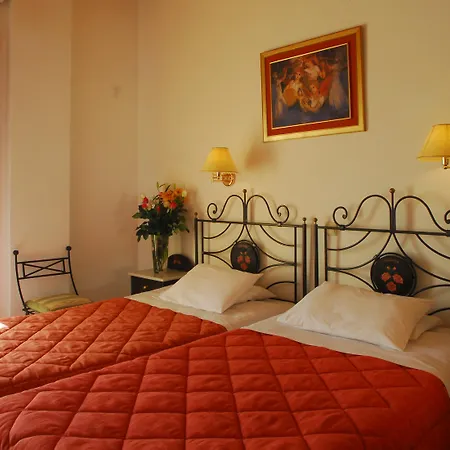 Acropole Hotel
