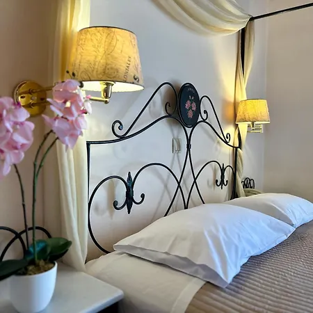 Hotel Acropole