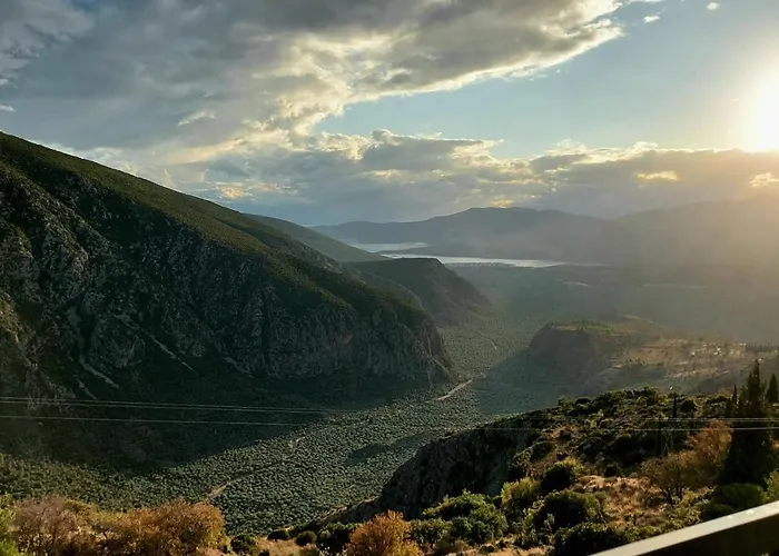 Acropole 3* Δελφοί